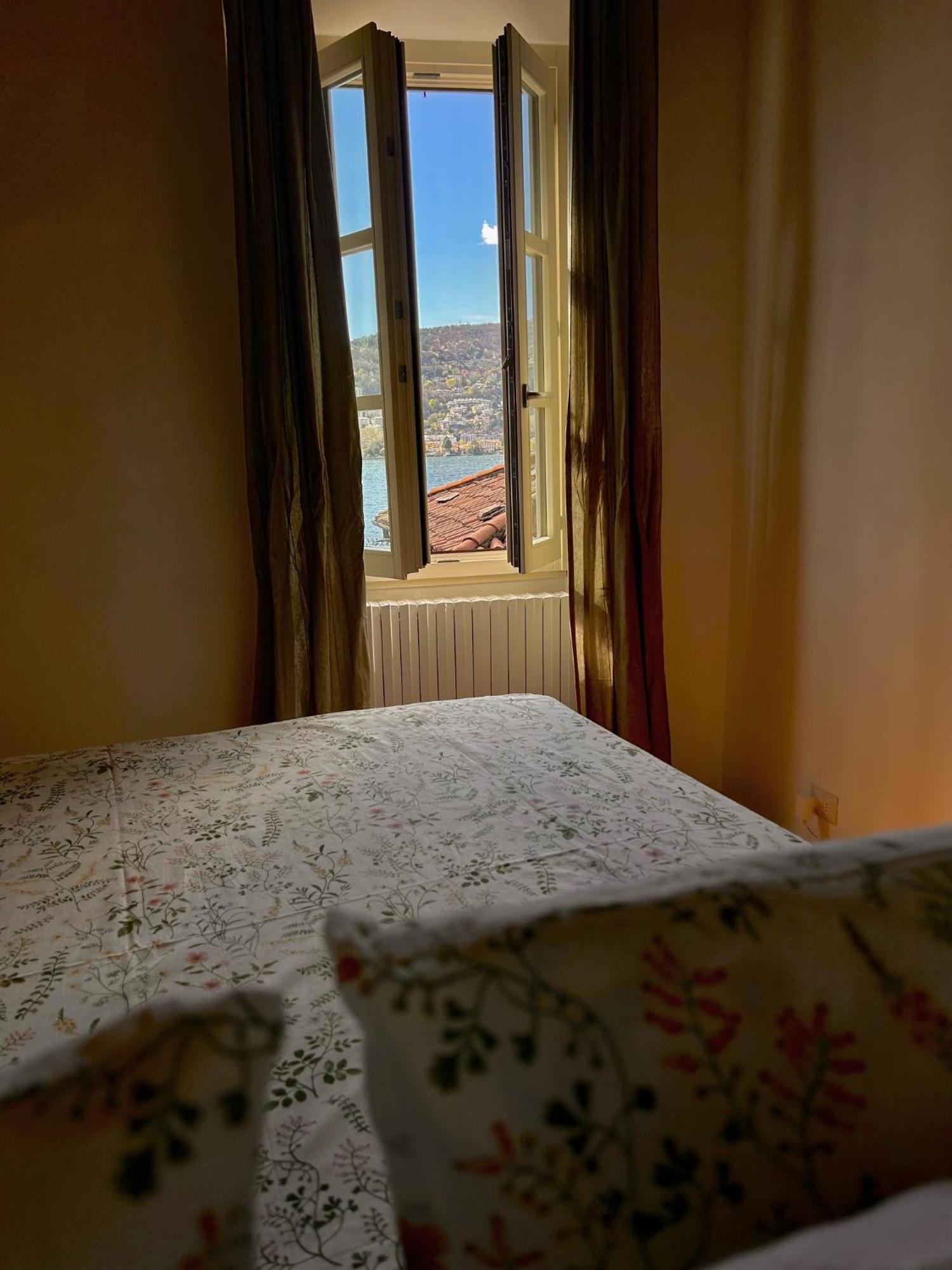 Casa Vacanze Viacoloniola37 Como Buitenkant foto
